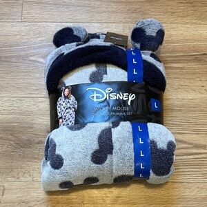 Disney Mickey Mouse woman’s Pajama Set - Gray and Blue